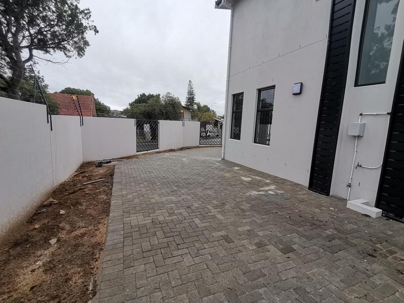 To Let 3 Bedroom Property for Rent in Ridgeworth Western Cape